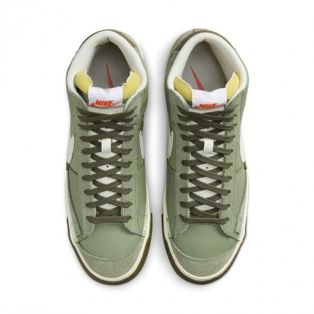 NIKE. CLA. BLAZER MID 77 PRO CLUB DQ7673-301