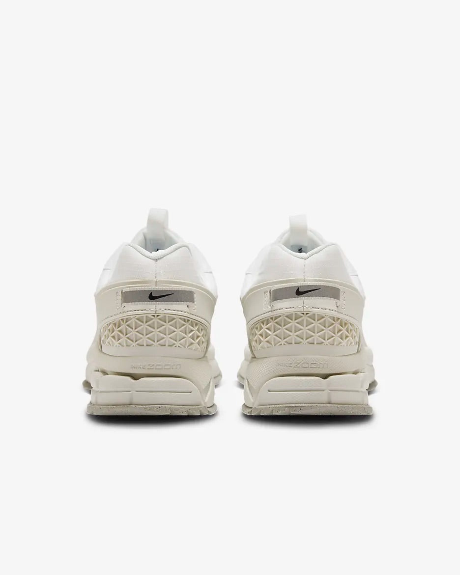 Nike Zoom Vomero Roam