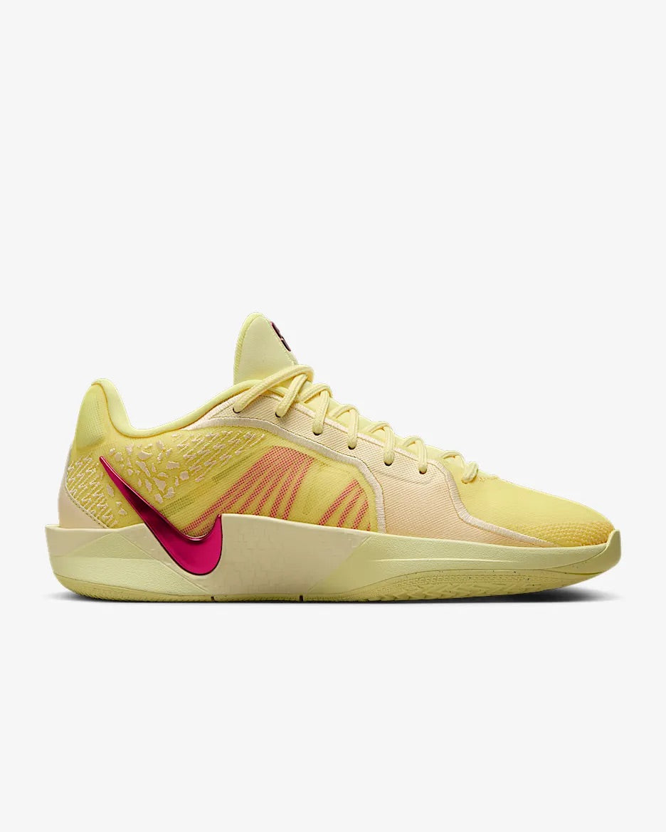 Nike Sabrina 2