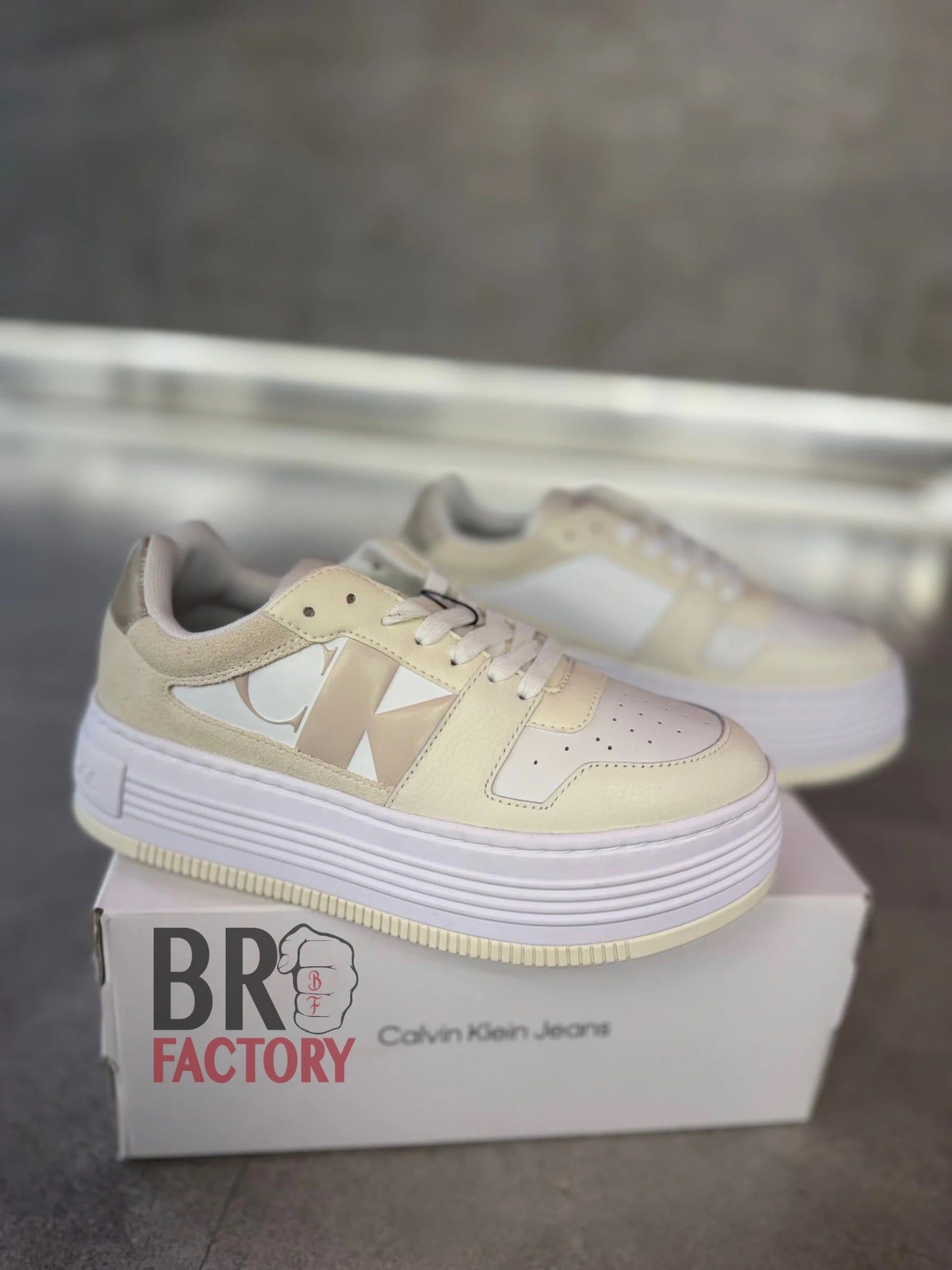 CALVIN KLEIN 14820LC DAMA BLANCA BEIGE PLATAFORMA